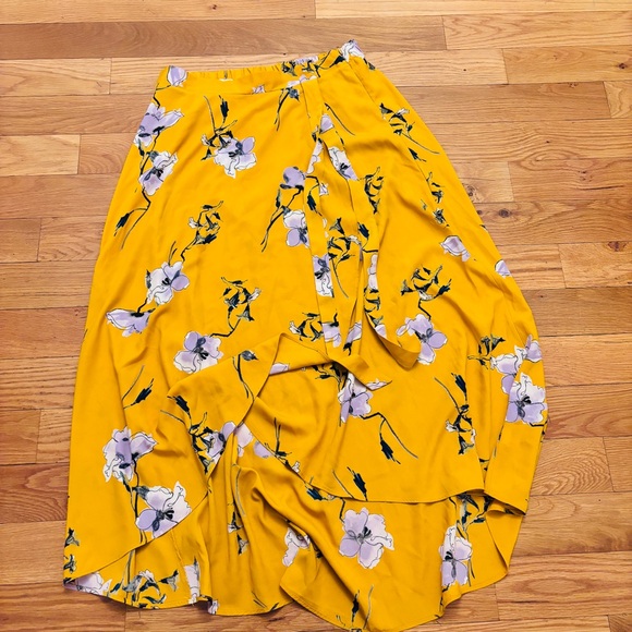 Sold! - Picture 3 of 6